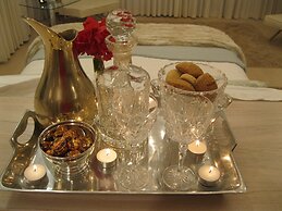 185 on Beach Boutique Suites and Apartments