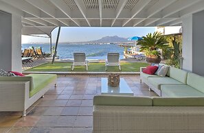 185 on Beach Boutique Suites and Apartments