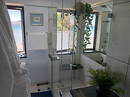 185 on Beach Boutique Suites and Apartments