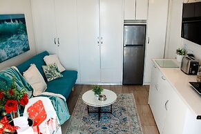 185 on Beach Boutique Suites and Apartments