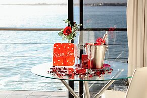 185 on Beach Boutique Suites and Apartments