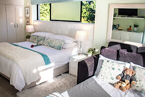 185 on Beach Boutique Suites and Apartments