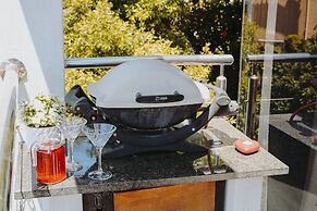 185 on Beach Boutique Suites and Apartments