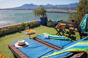 185 on Beach Boutique Suites and Apartments