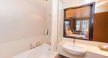 ASHLEE Hub Hotel Patong