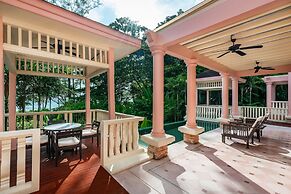 Centara Grand Beach Resort Phuket