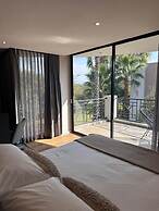 The Lakes Boutique Lodge