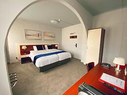 Apollo Hotel