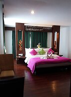 Nicha Hua Hin Hotel