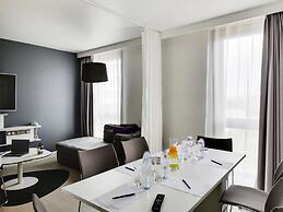 Novotel Suites Paris Issy les Moulineaux