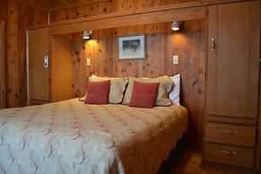 Black Walnut Point Inn