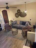 Casa Mia Suites