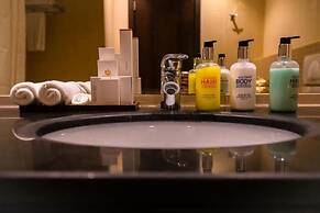 Imperial Suites Hotel