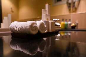 Imperial Suites Hotel