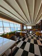 Imperial Suites Hotel