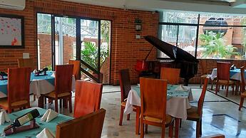 Casa Morales Hotel Internacional y Centro de Convenciones