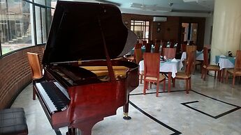 Casa Morales Hotel Internacional y Centro de Convenciones