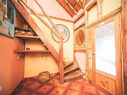 Balsa Surf Camp by Rotamundos