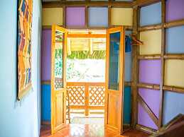 Balsa Surf Camp by Rotamundos