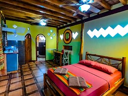 Balsa Surf Camp by Rotamundos