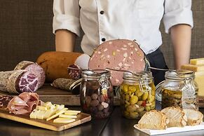 Villa Neri Resort & Spa