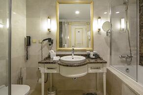Crowne Plaza Hotel Istanbul - Asia by IHG