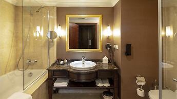 Crowne Plaza Hotel Istanbul - Asia by IHG