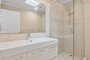 Beach Breakers Resort