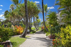 Beach Breakers Resort