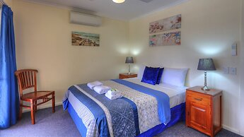 Beach Breakers Resort