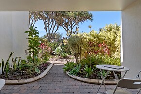 Beach Breakers Resort