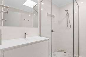 Beach Breakers Resort