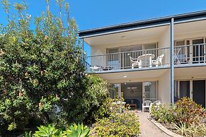 Beach Breakers Resort