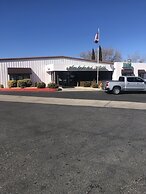 Antelope Hills Inn