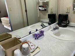 Knights Inn & Suites Emporia