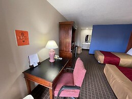 Knights Inn & Suites Emporia