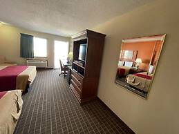 Knights Inn & Suites Emporia