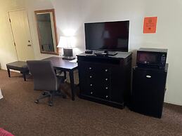 Knights Inn & Suites Emporia