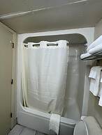 Knights Inn & Suites Emporia