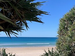 Coolum Beach Getaway Resort