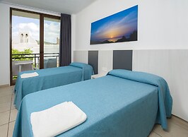 Apartamentos Tramuntana