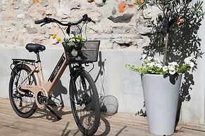 Avenue Boutique Hotel