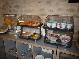 Hotel La Bastide St Bach