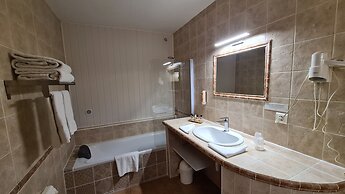 Hotel La Bastide St Bach