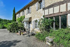 Logis Hôtels - Hôtel et Restaurant La Ferme de Flaran