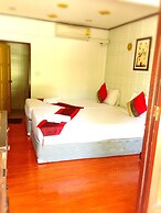 Jaroenrat Resort