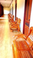 Jaroenrat Resort
