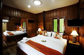 Jaroenrat Resort