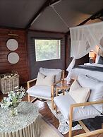 Barefoot Addo Elephant Lodge