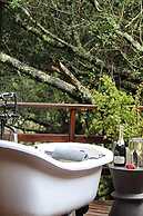 Barefoot Addo Elephant Lodge